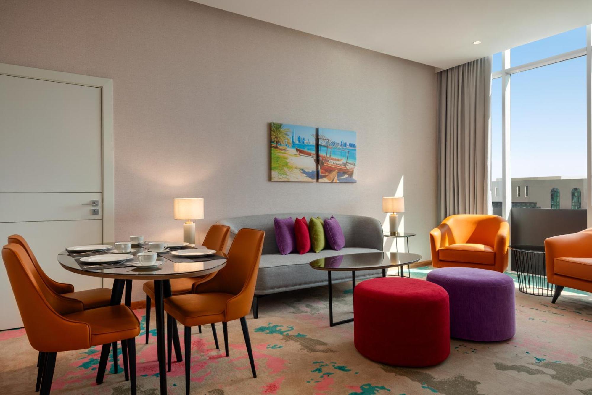 La Quinta By Wyndham Abu Dhabi Al Wahda Hotel ภายนอก รูปภาพ